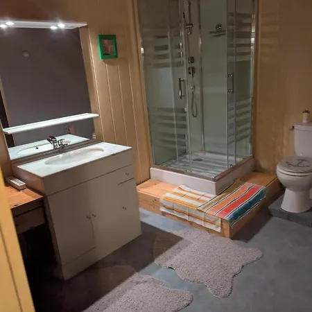 Bed & Breakfast Confort B-b Et Restaurant Les Colombes 3*